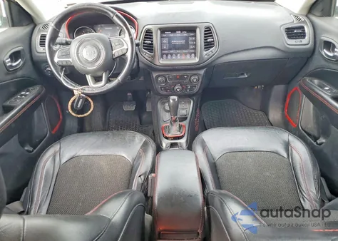 2020 Jeep Compass Trailhawk z USA, uszkodzony, nr VIN 3C4NJDDB8LT127530